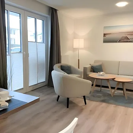 Westside Arthotel 019 דירה 4*